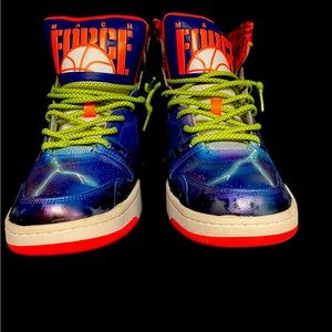 Kickasso custom NIKE Mach Force Hi